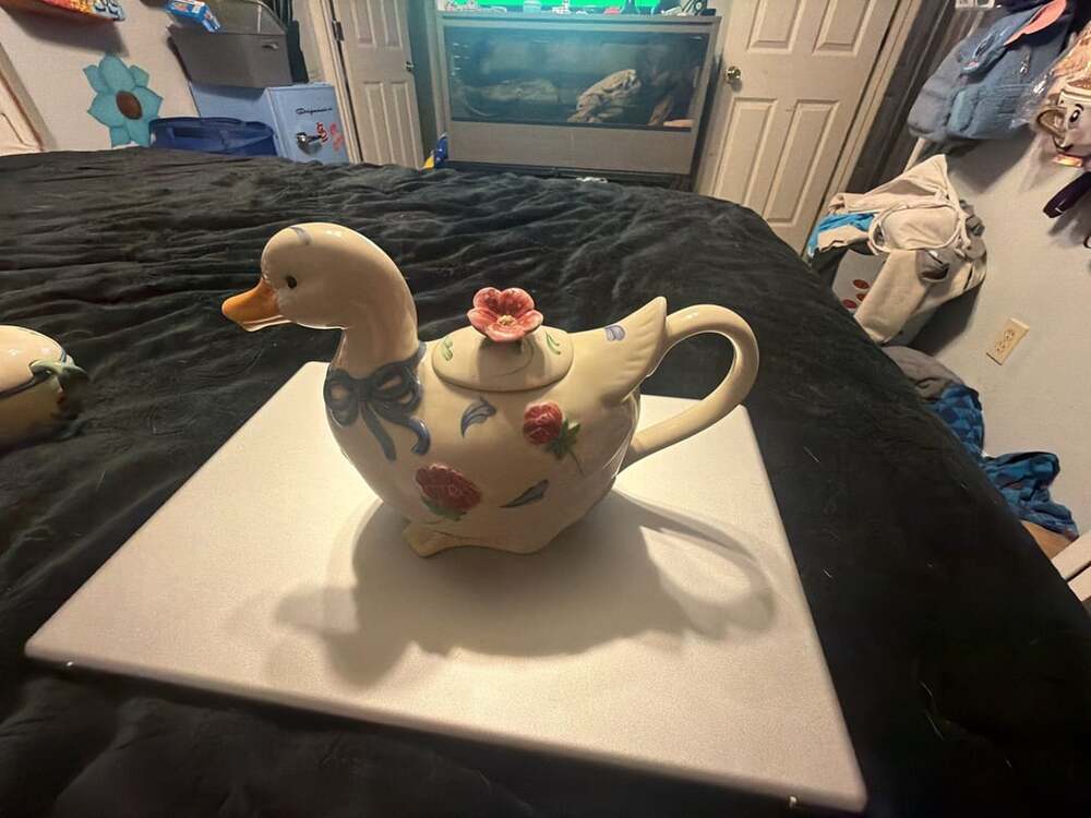 Vintage Lenox Poppies on Blue Duck Barnyard Collection Ceramic Teapot